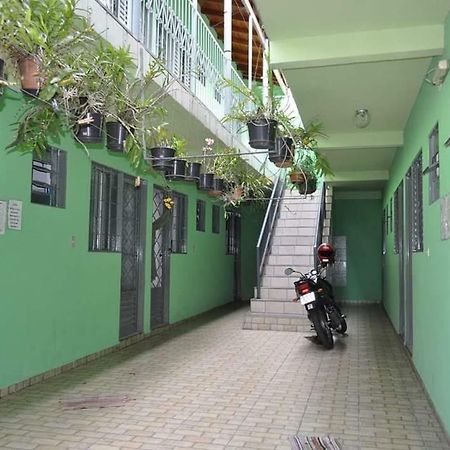 Hospedagem Centro Champagnat Londrina Exterior foto
